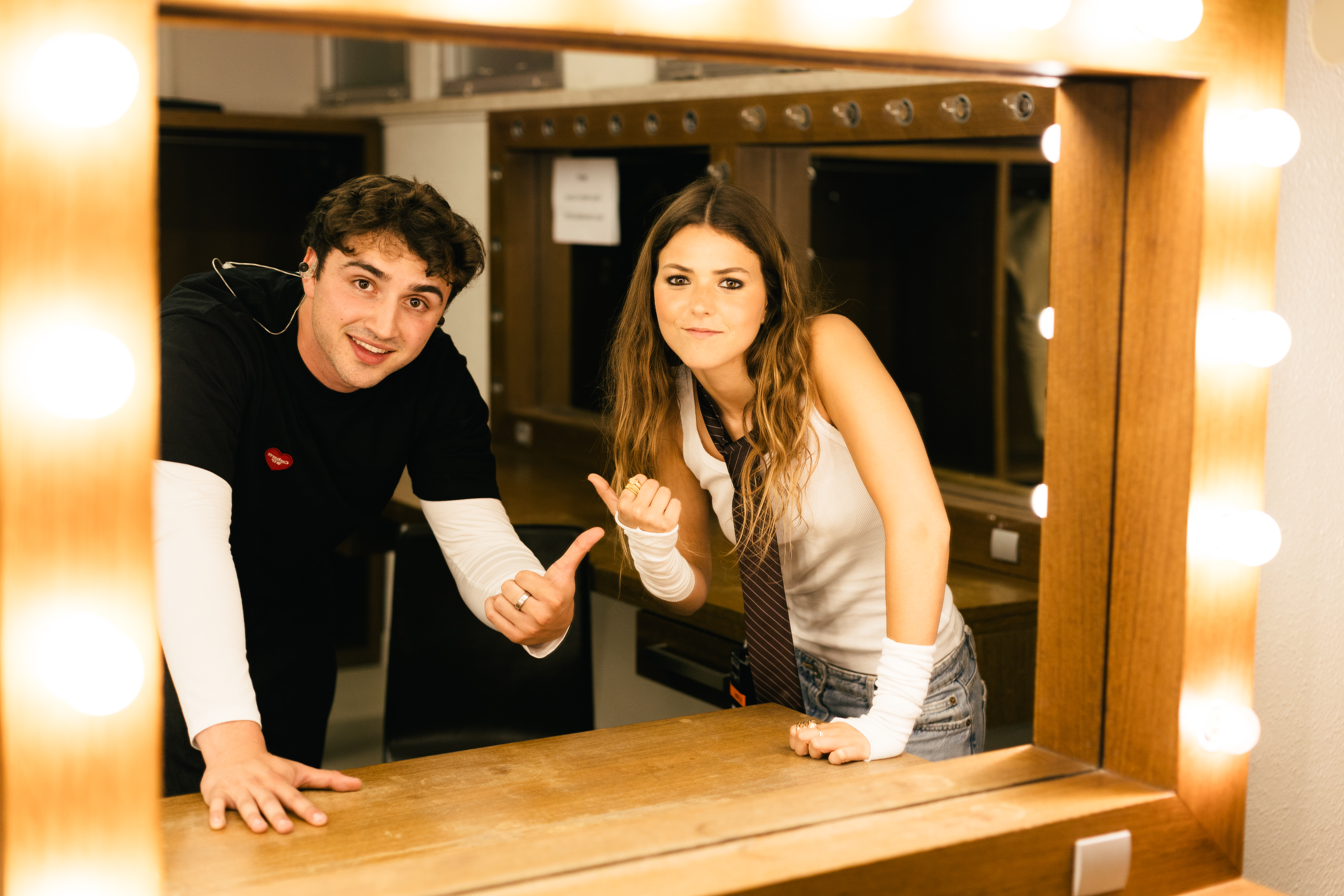 FEIRA DO LIVRO — CICLO "A MÚSICA VINHA DUMA MANSIDÃO DE CONSCIÊNCIA" — ZARKO &amp; LATTE