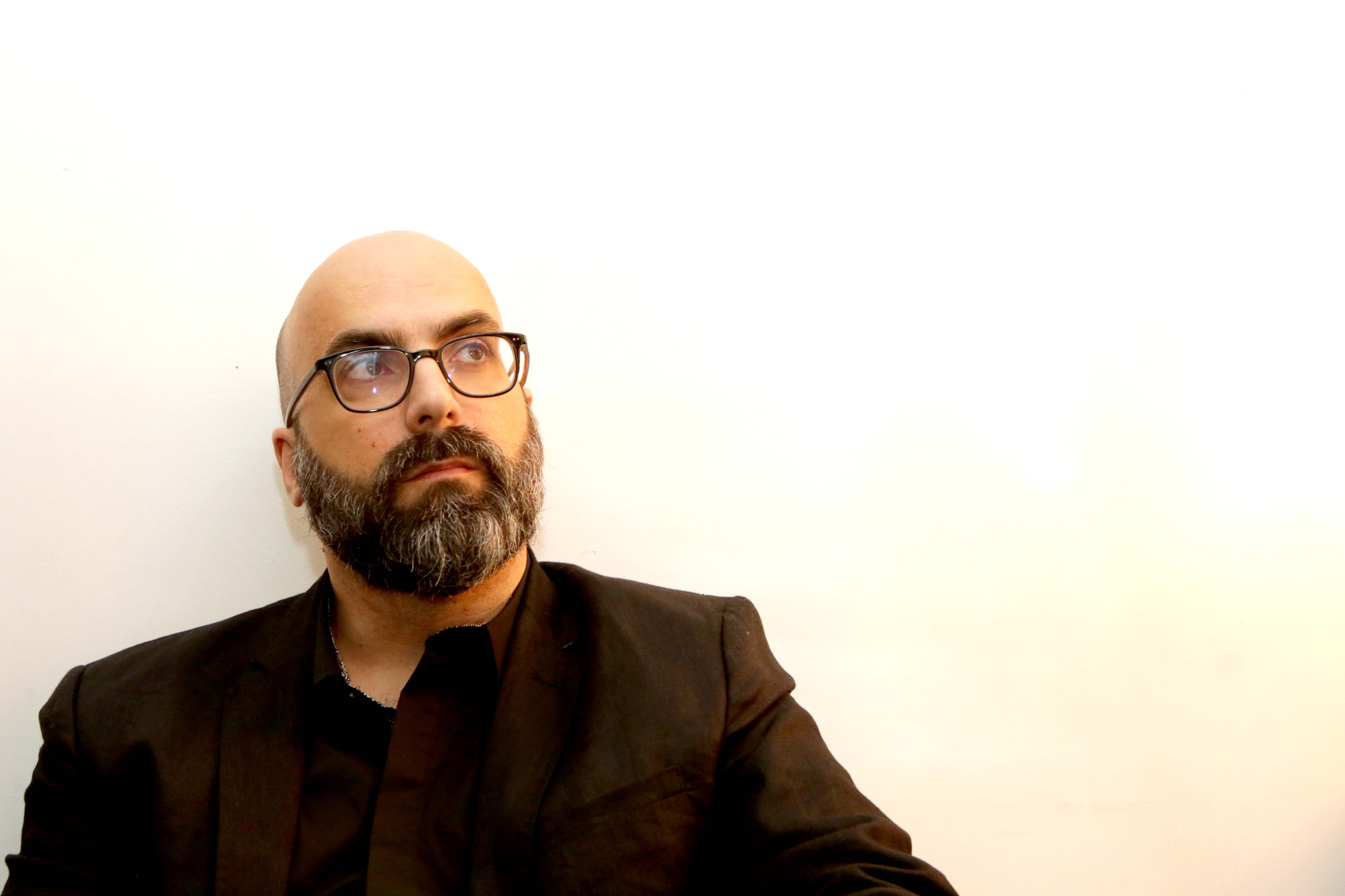 CLUBE DE LEITURA SÉNIOR — «QUATRO VELHOS» EM «CONTOS DE CÃES E MAUS LOBOS», DE VALTER HUGO MÃE