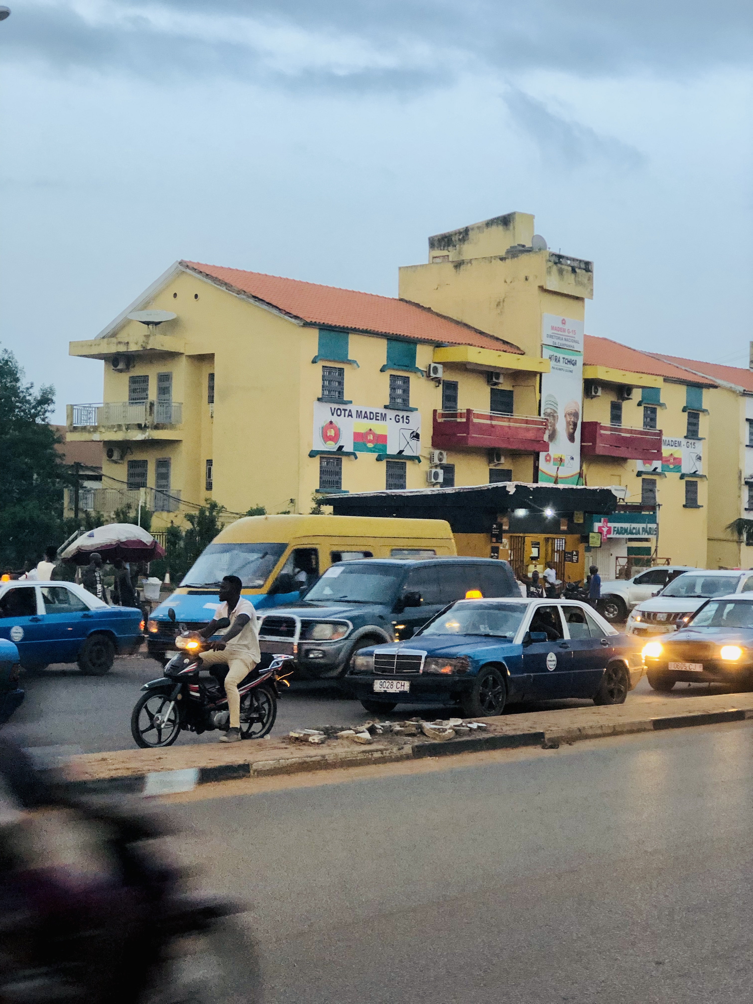 Táxis Bissau