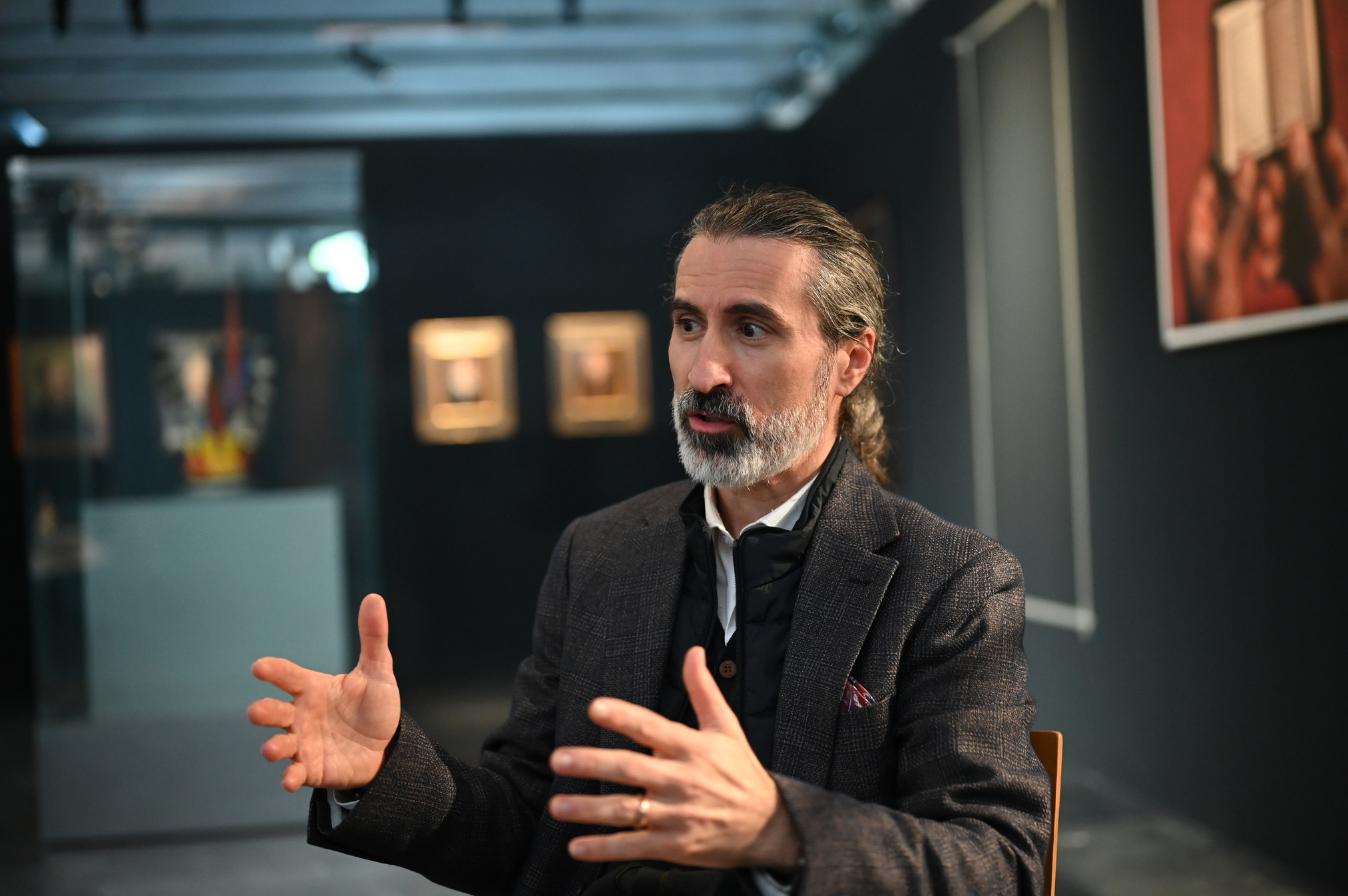 Primeira exposição temporária do Museu das Convergências inaugura na Alfândega