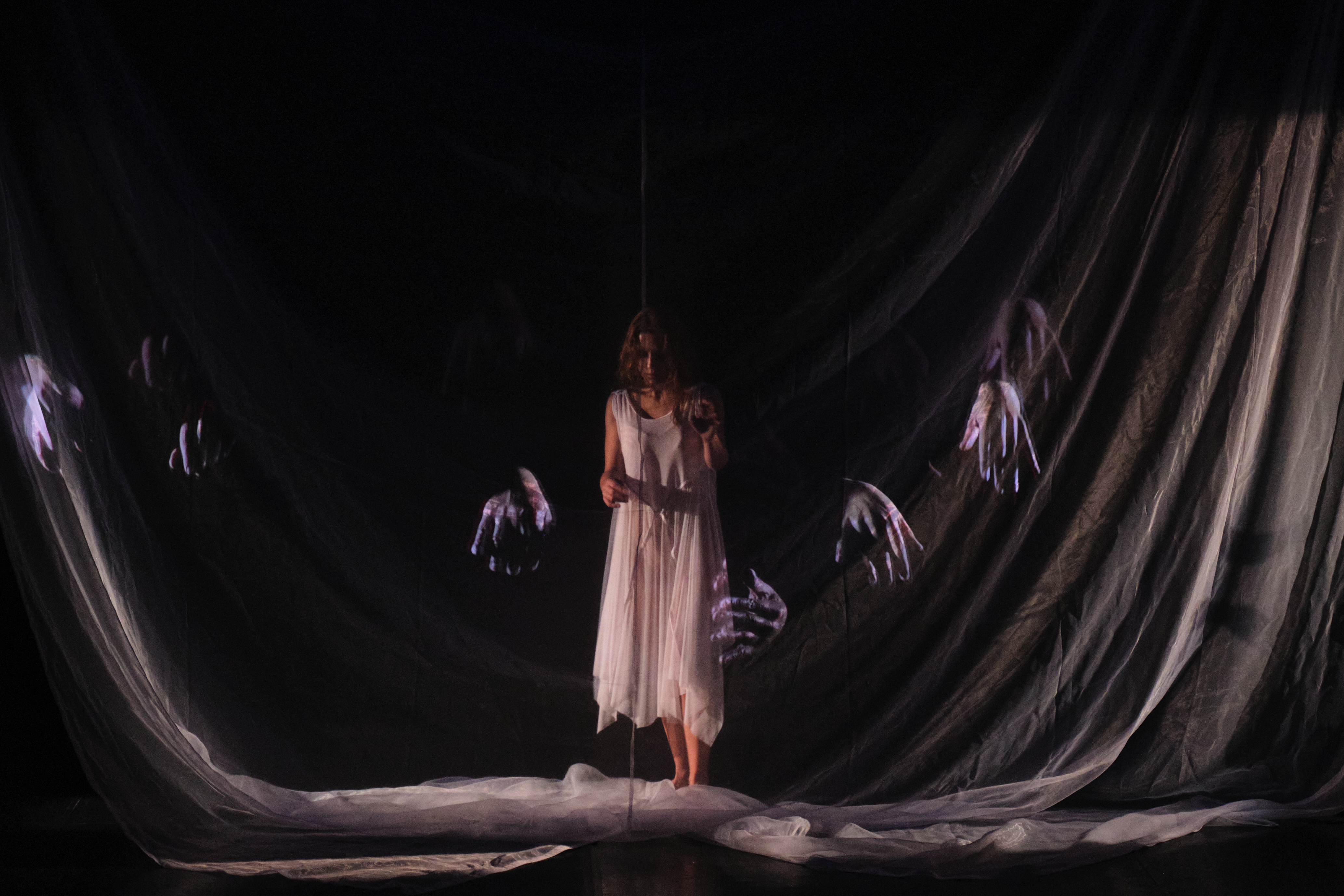 Mulher Luz, do Teatro de Marionetas do Porto