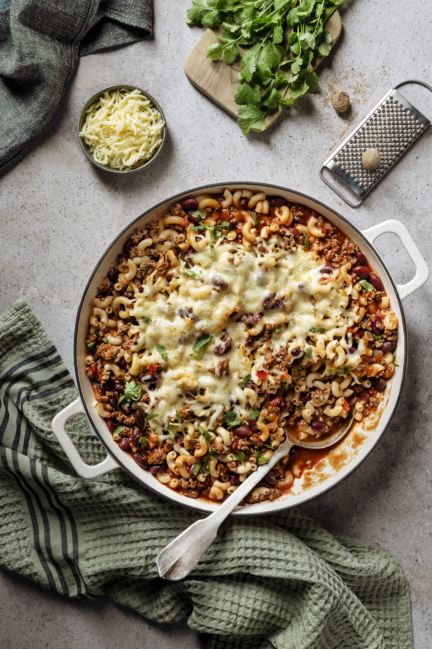 Cotovelinhos com chili e mozzarella