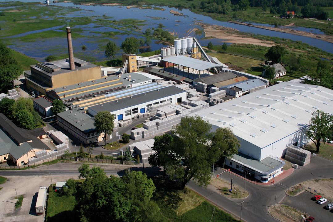 18. Acquisition of the Polish Warta Glass group