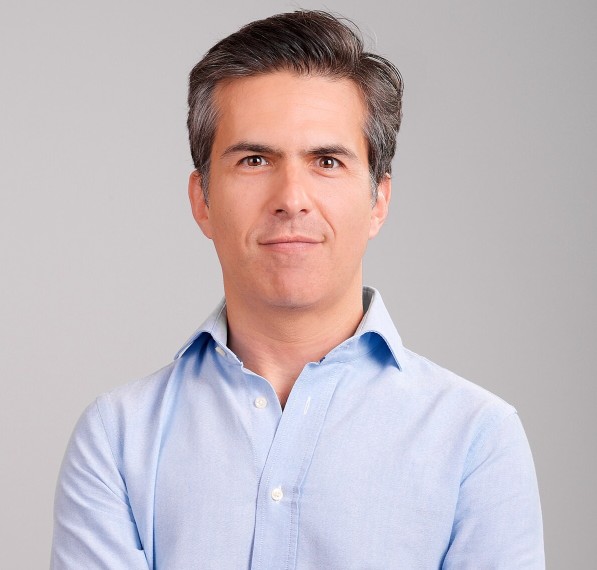 2026-04-10 18:30:00 - CHIADO - ADOLFO MESQUITA NUNES - ANTITUDO