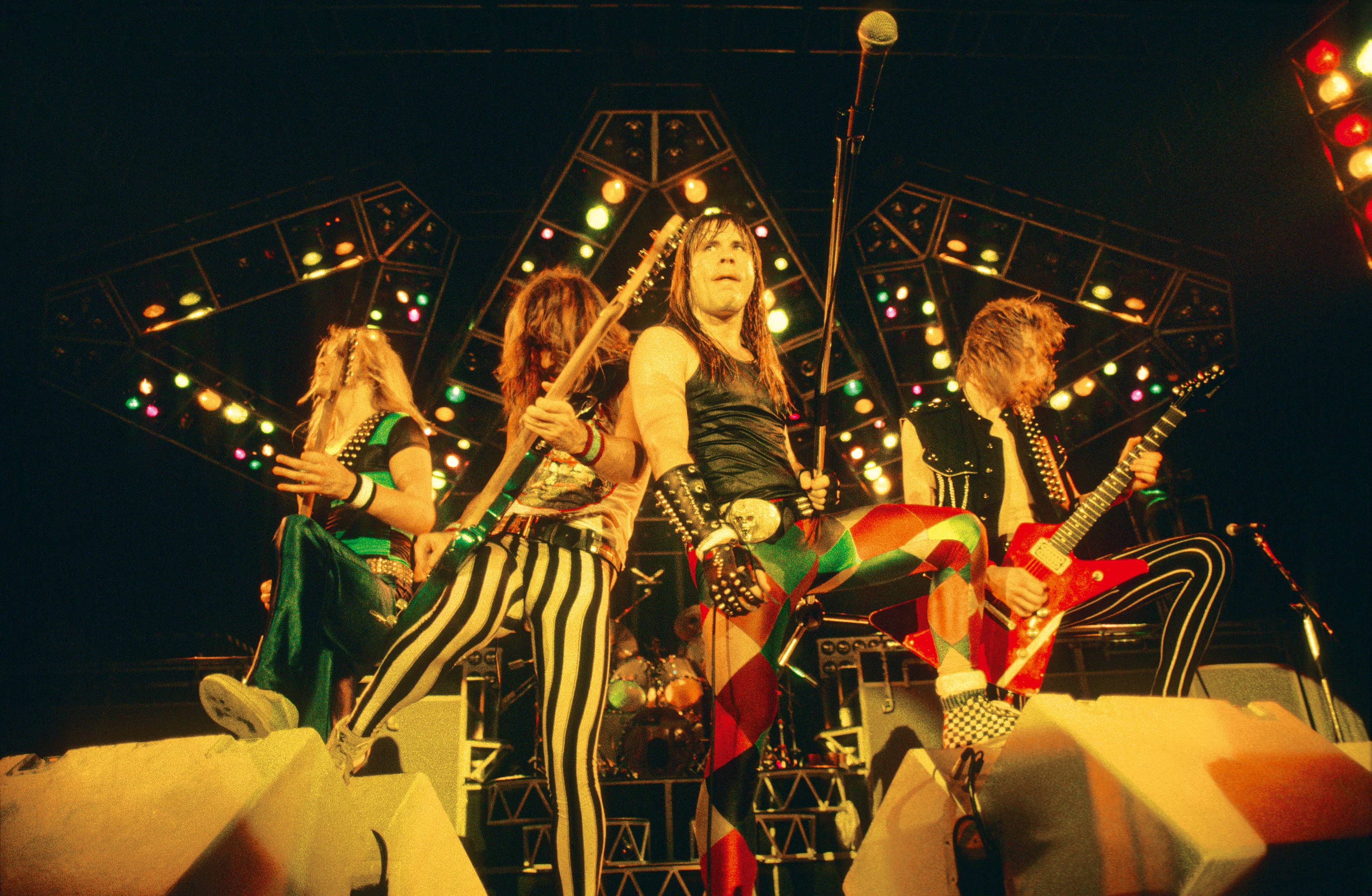 várias lojas - ROTEIRO EXPO - IRON MAIDEN - INFINITE DREAMS